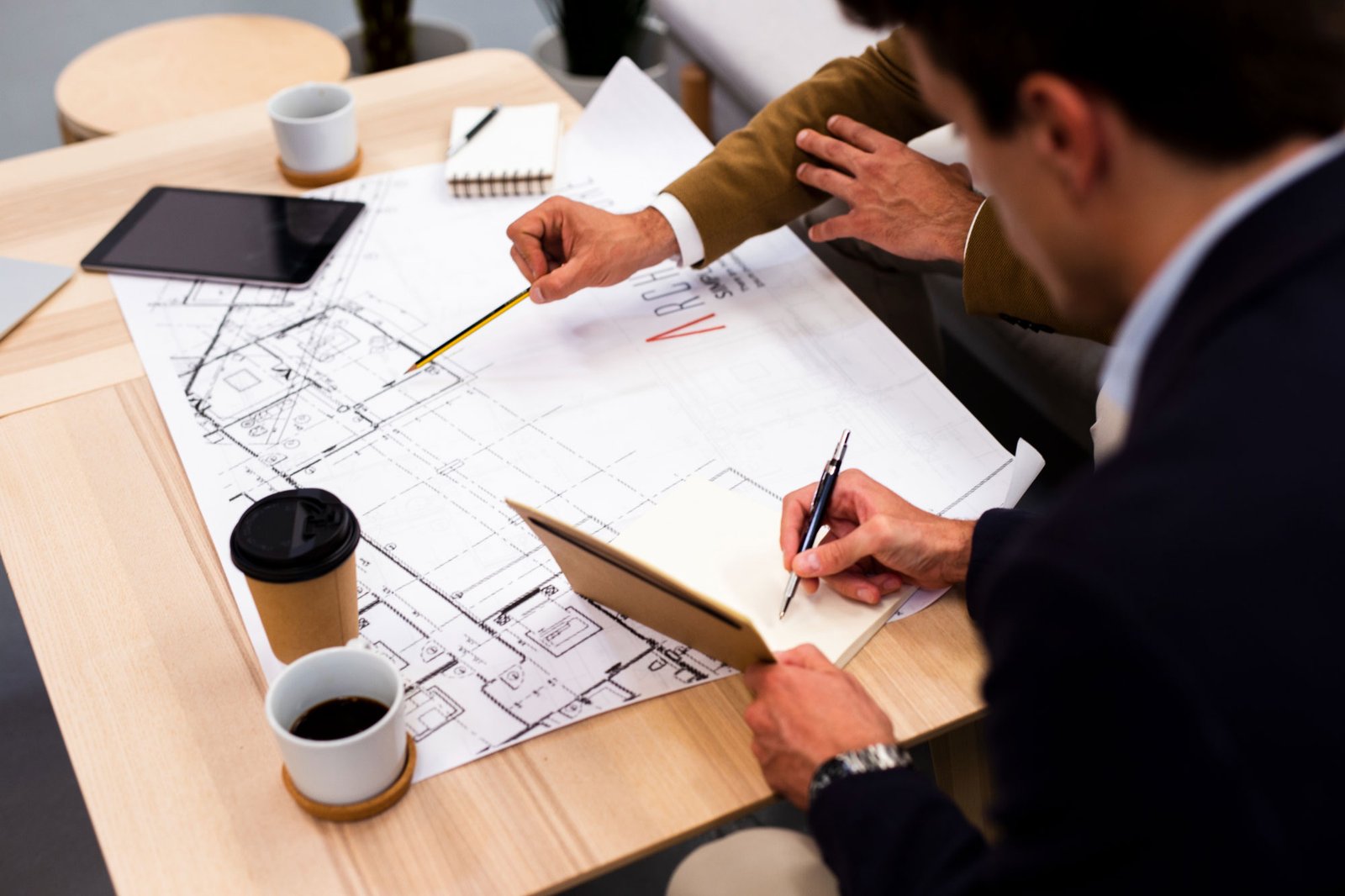 Consultoría Personalizada en Diseño y Construcción